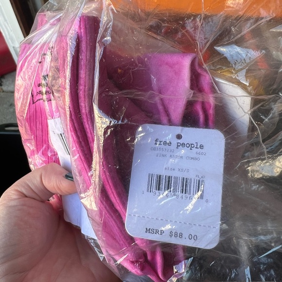 NWT Free People Movement Good Karma Tie Dye Leggings in XS/S & M/L - Picture 7 of 10